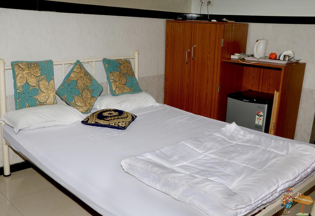 Traveller'S Inn Hotel - Fort Mumbai Luaran gambar