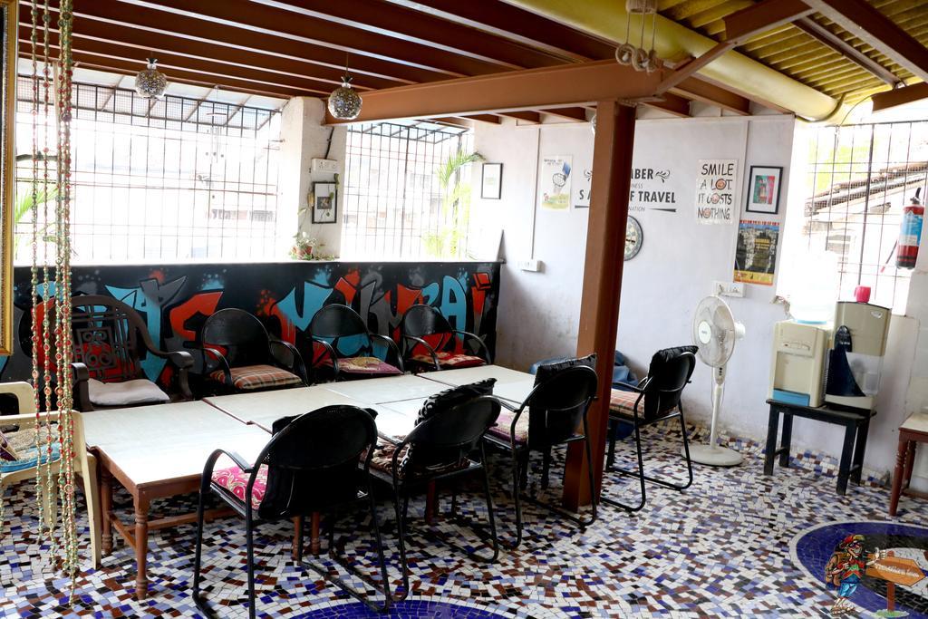 Traveller'S Inn Hotel - Fort Mumbai Luaran gambar