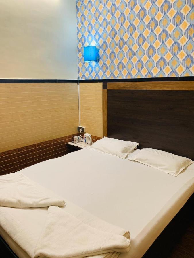 Traveller'S Inn Hotel - Fort Mumbai Luaran gambar